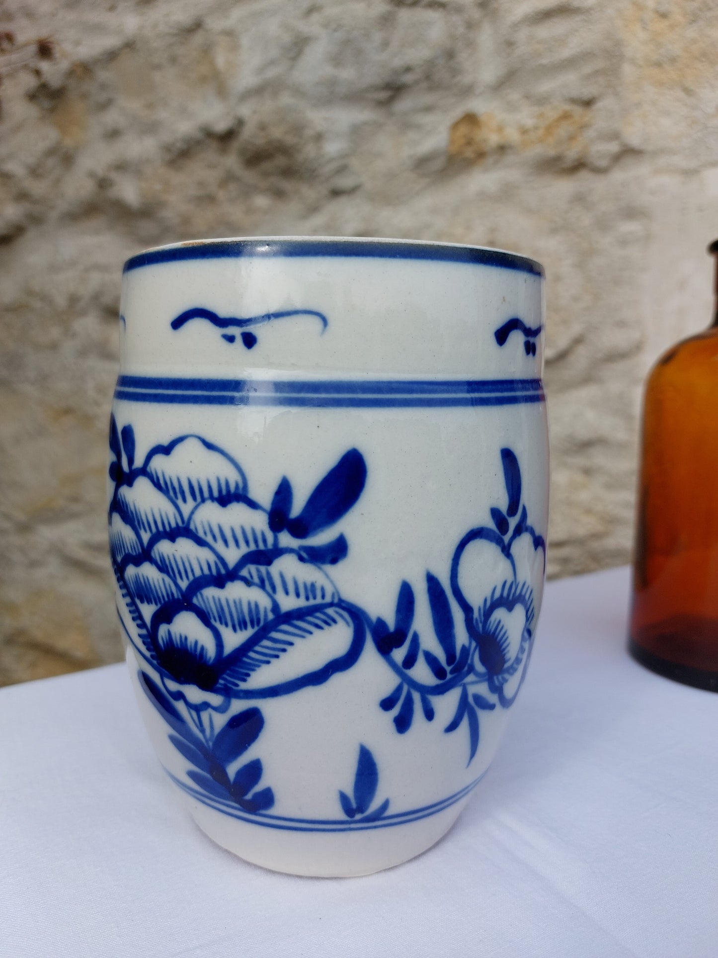 Pot décor bleu