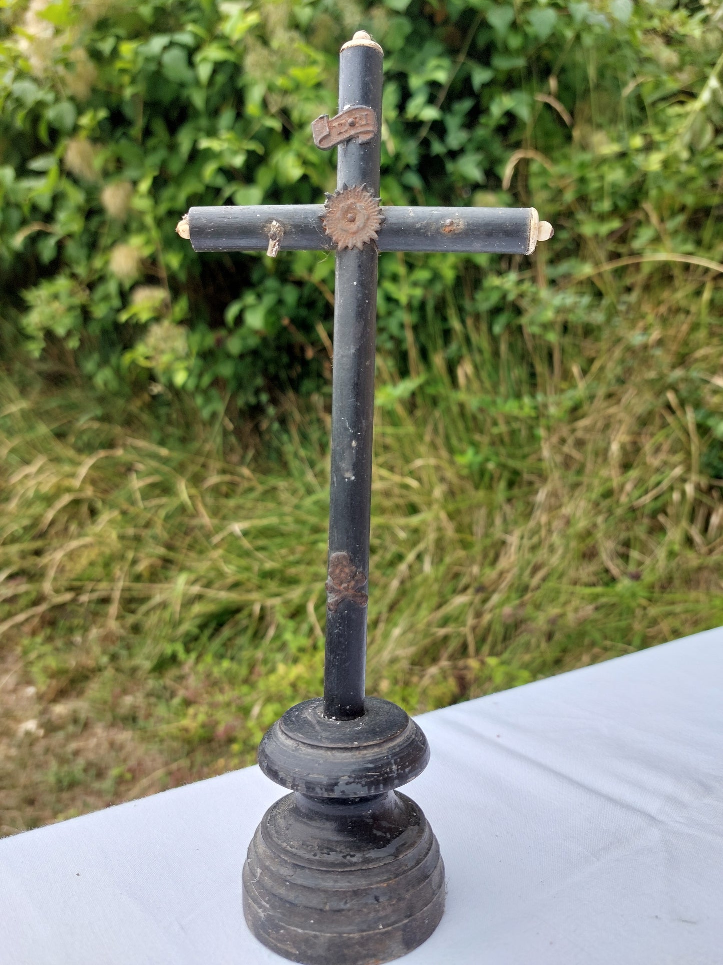 Ancien crucifix Christ sur la croix XIXème