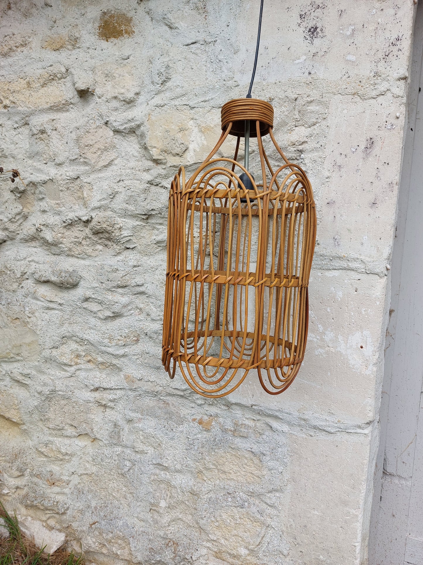 Suspension en rotin naturel