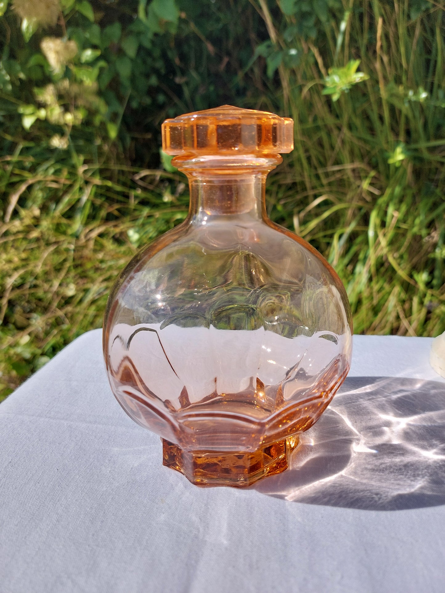 Flacon rose poudré