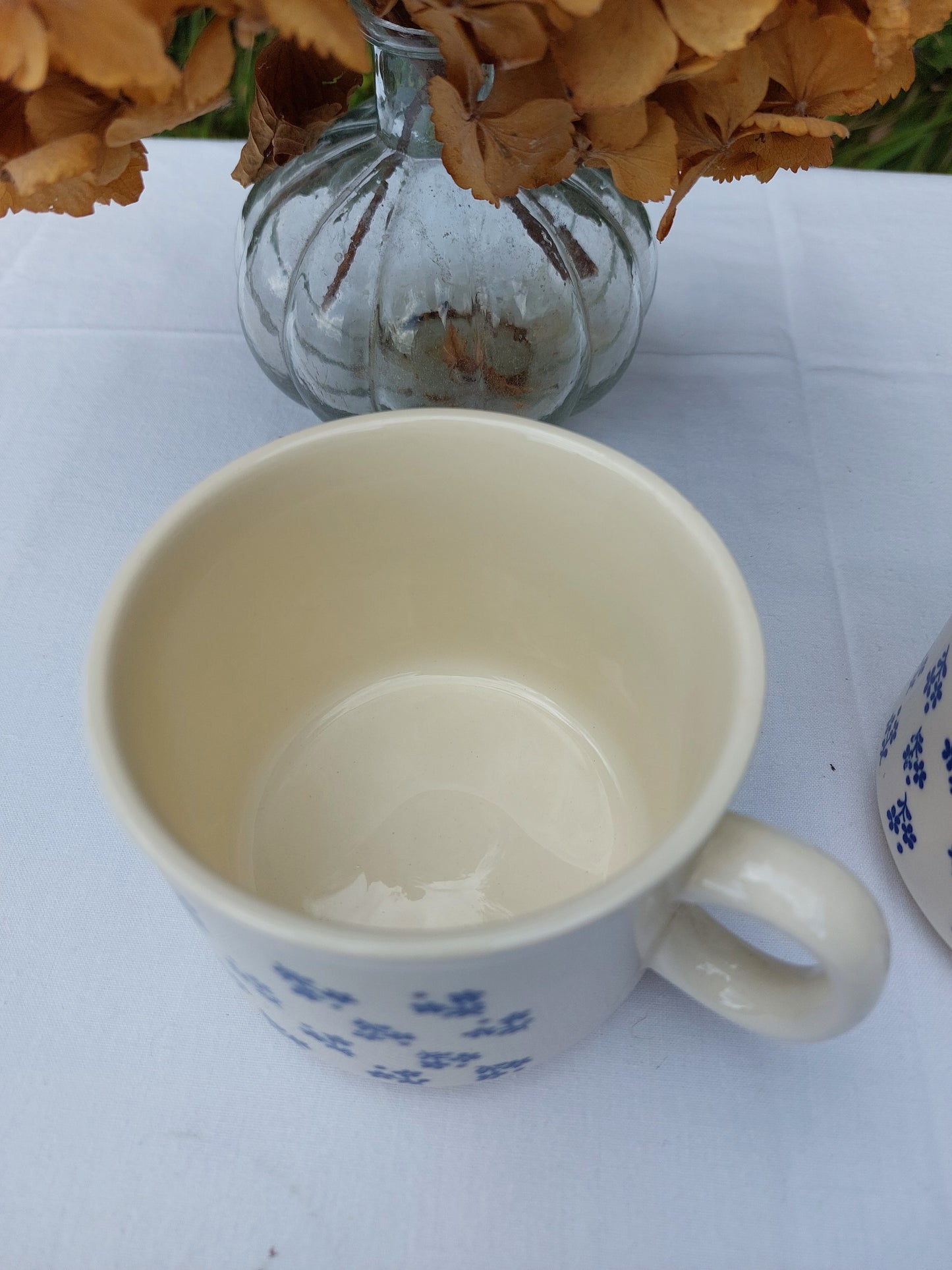 Lot de 2 mugs motif fleur bleue