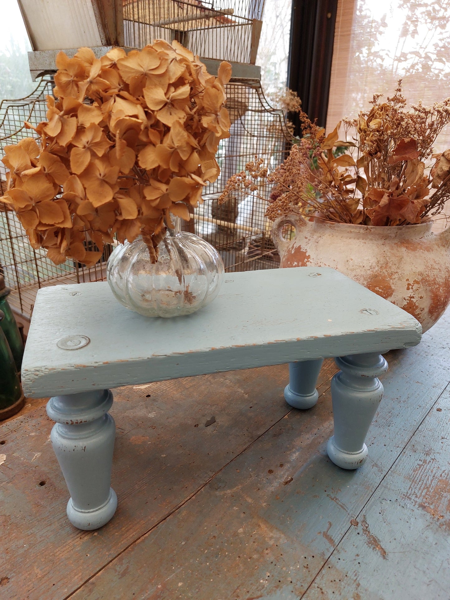 Repose pied en bois