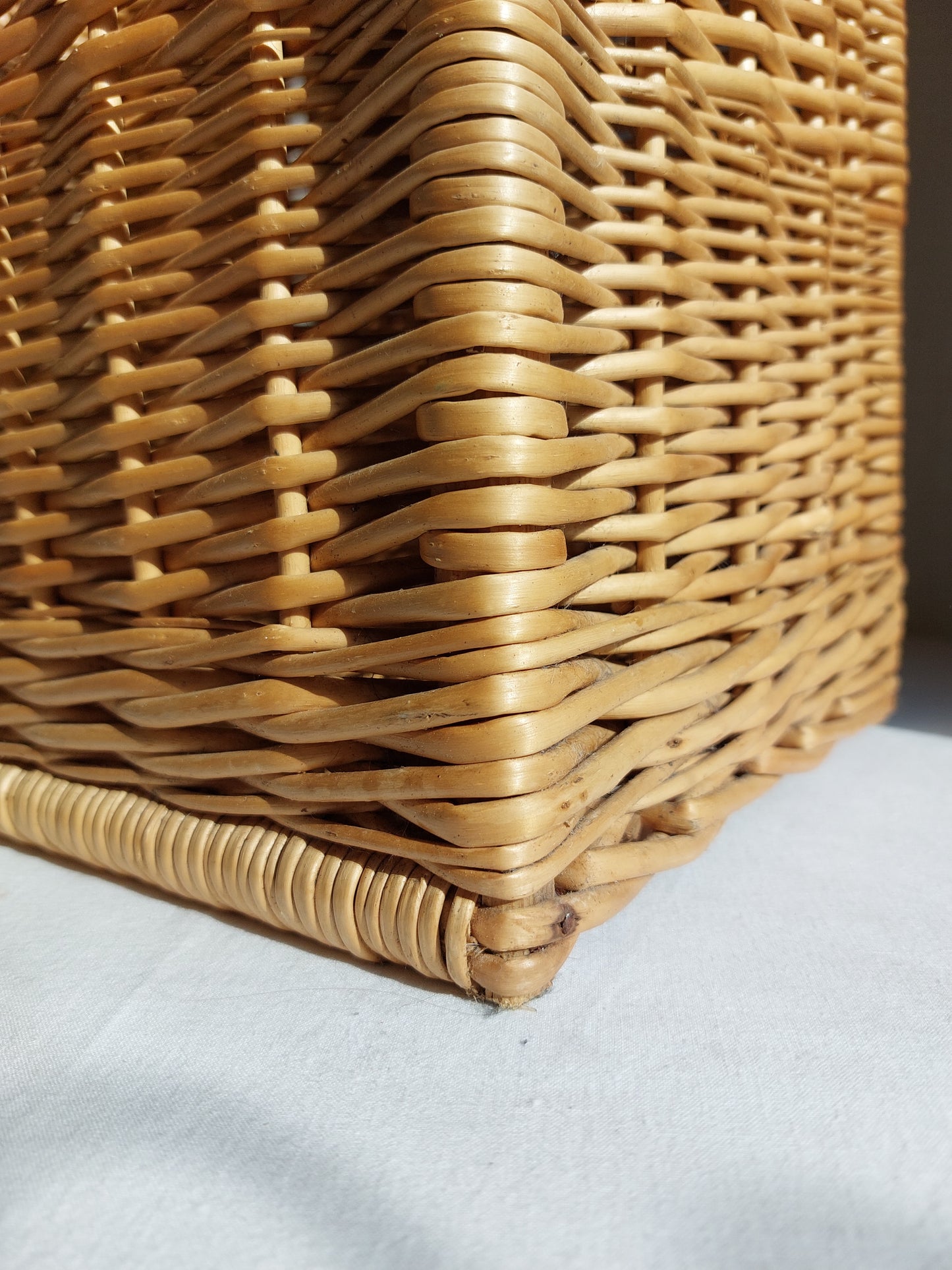 Panier à linge en osier