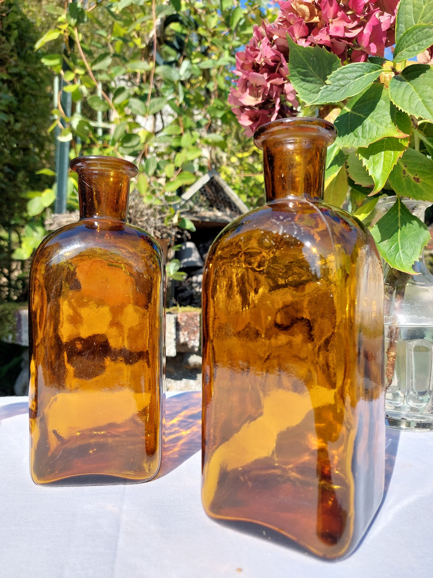 Lot de 2 bouteilles ambrées