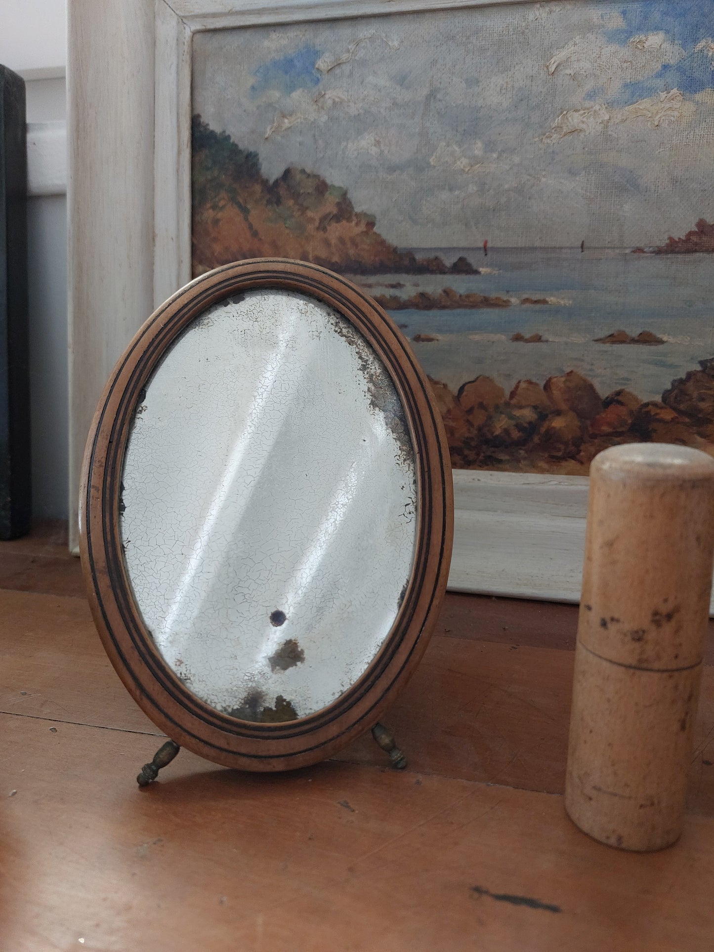 Petit miroir bois sur pied