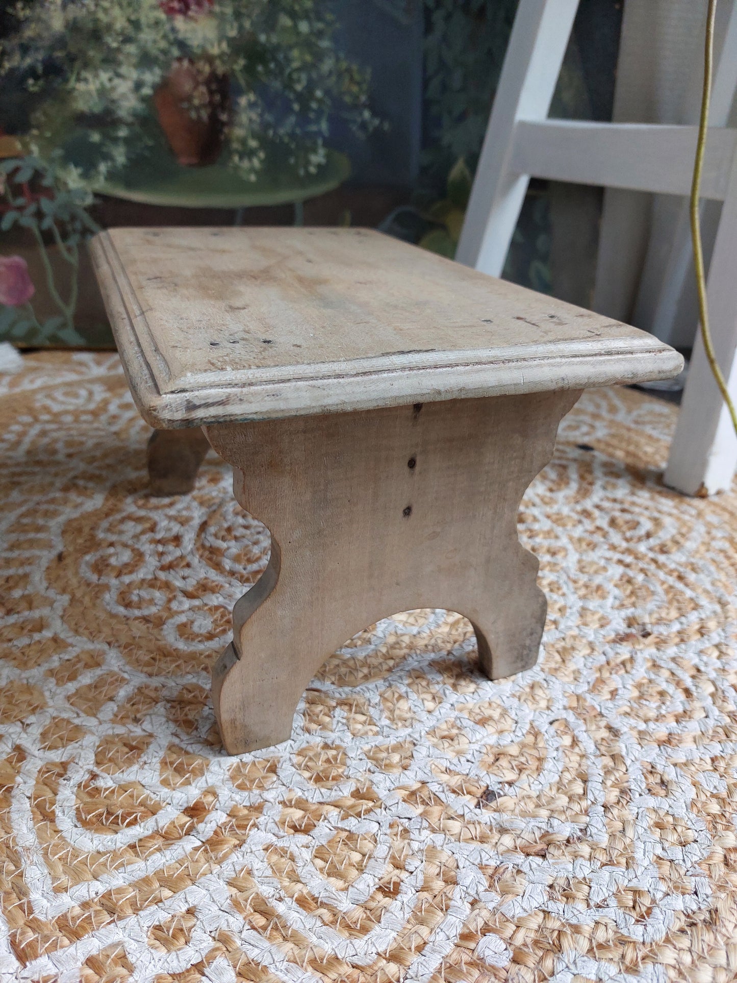 Repose pied en bois