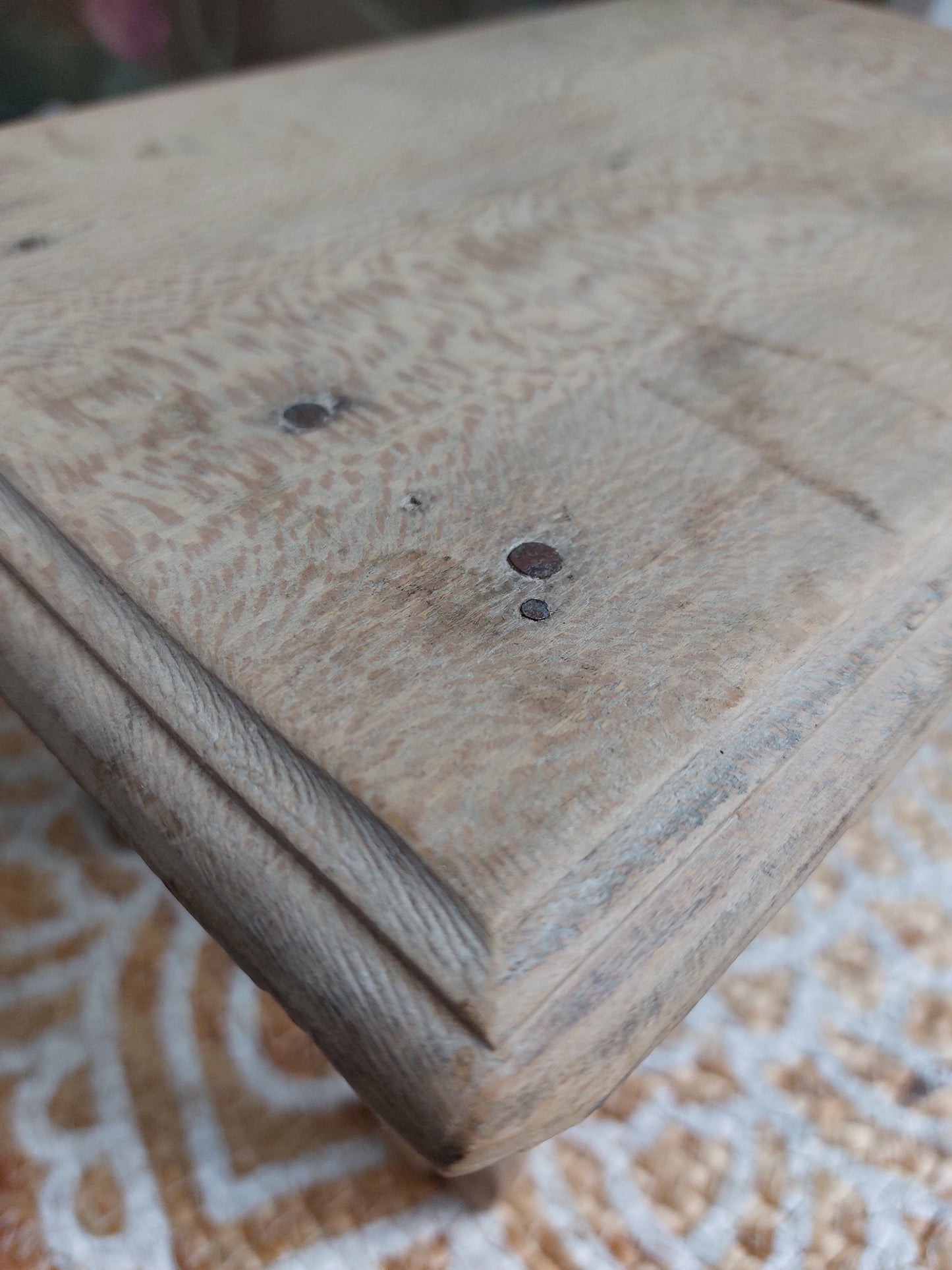 Repose pied en bois