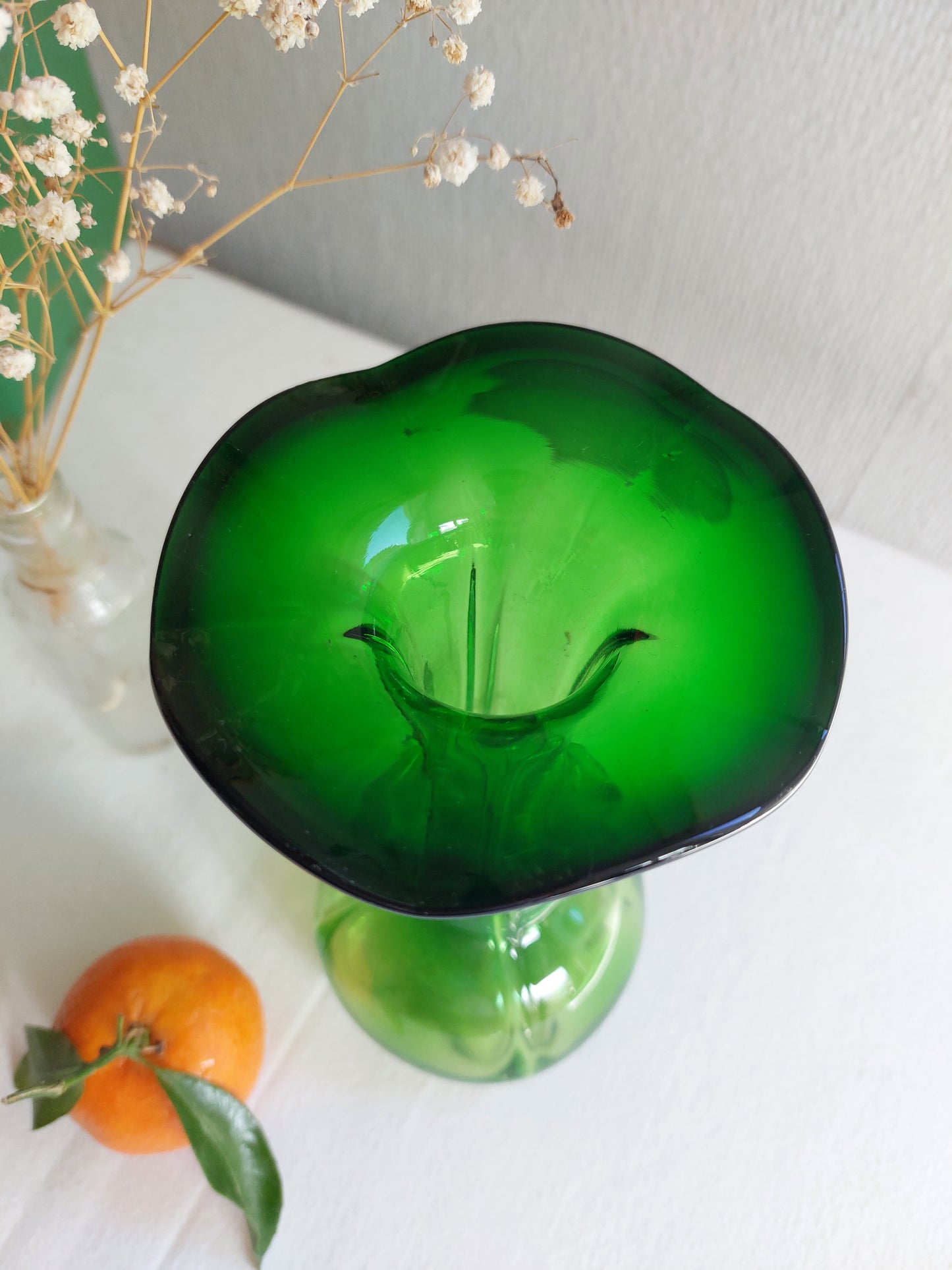 Vase à collerette