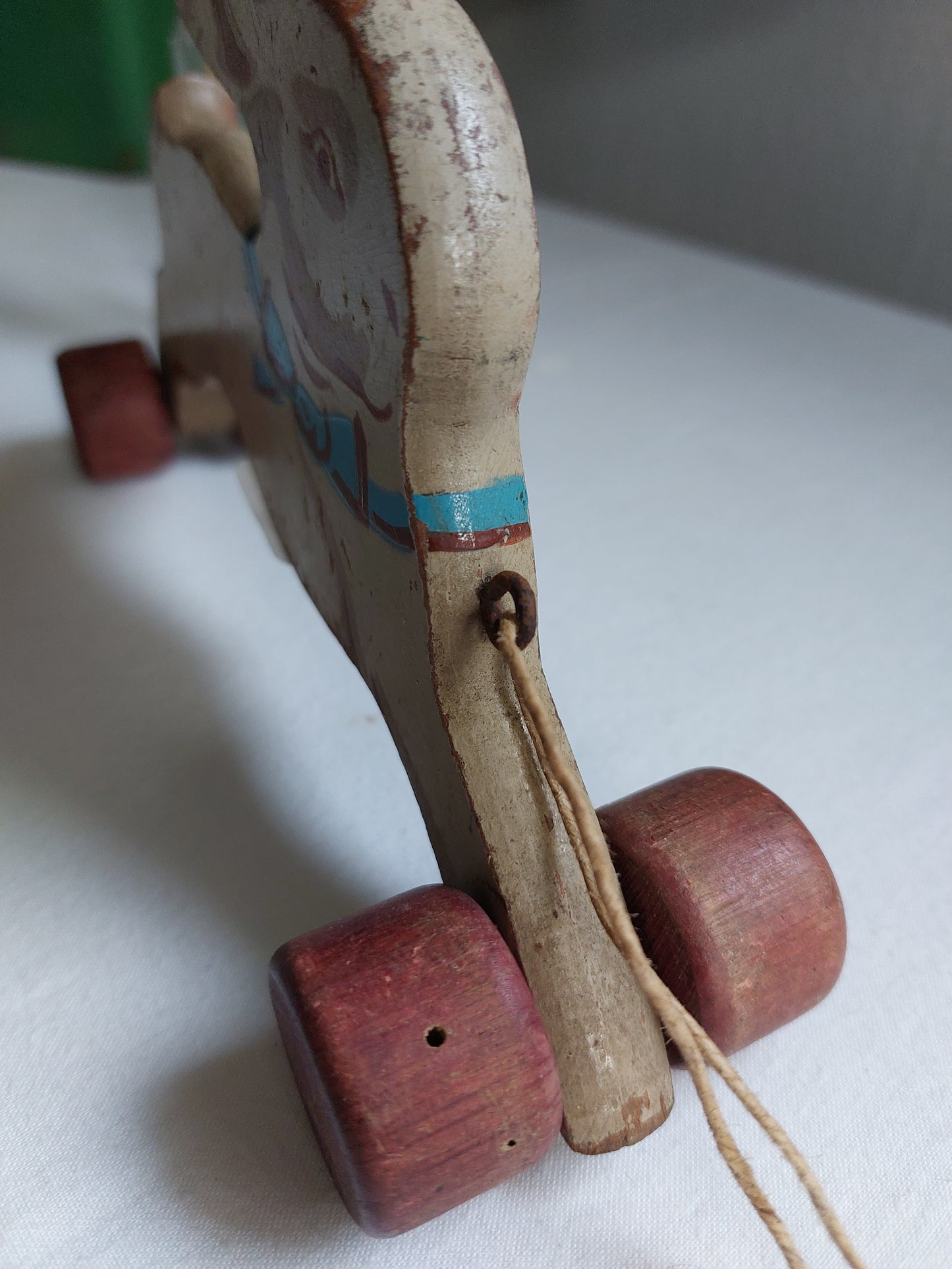 Lapin en bois à tirer