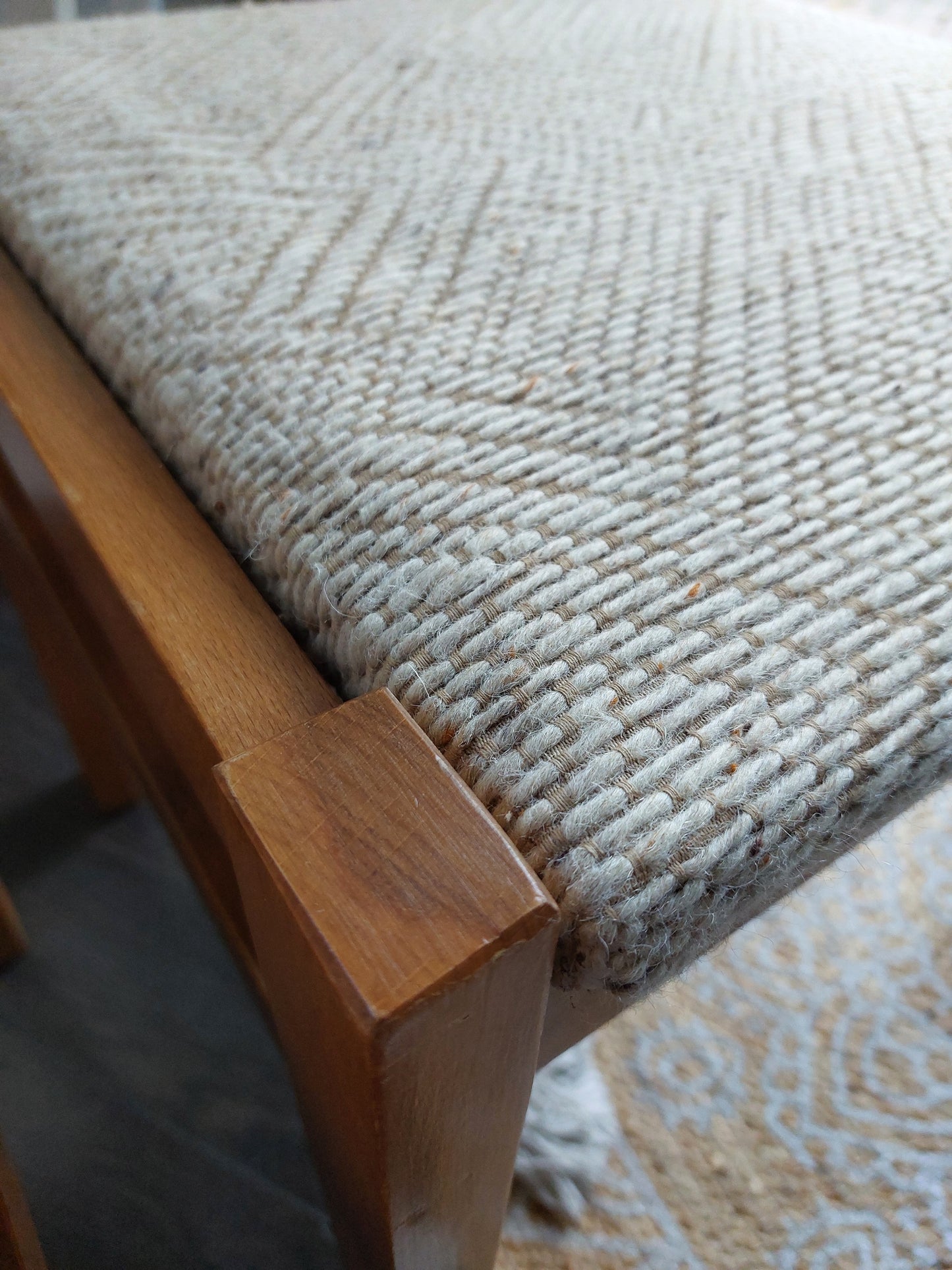 Paire de chaises vintage bois et tissu