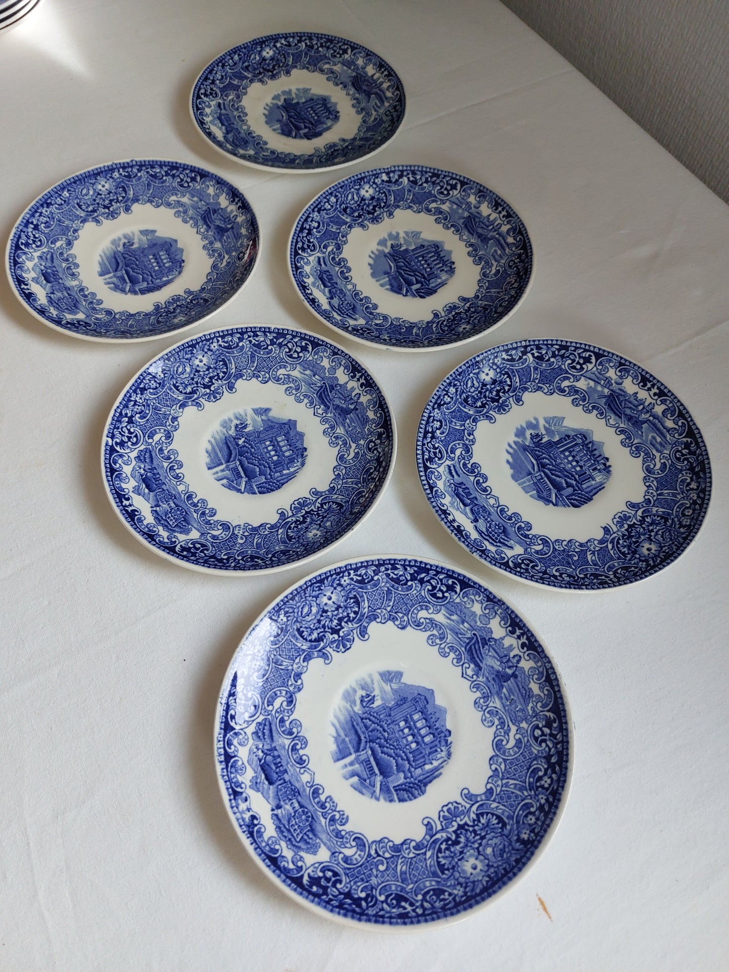 Lot de 6 assiettes à dessert Petrus Regout, Maastricht