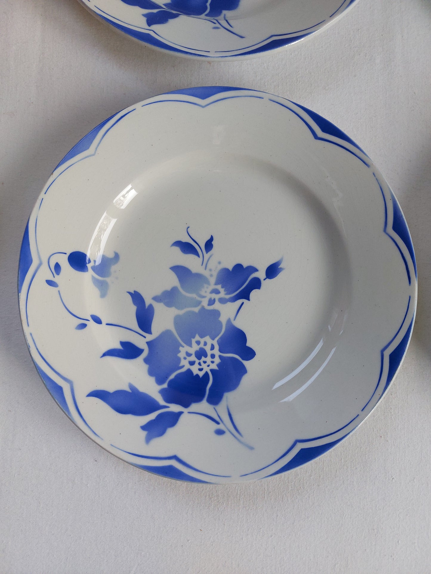 Lot de 6 assiettes plates fleurs bleues "Gien"