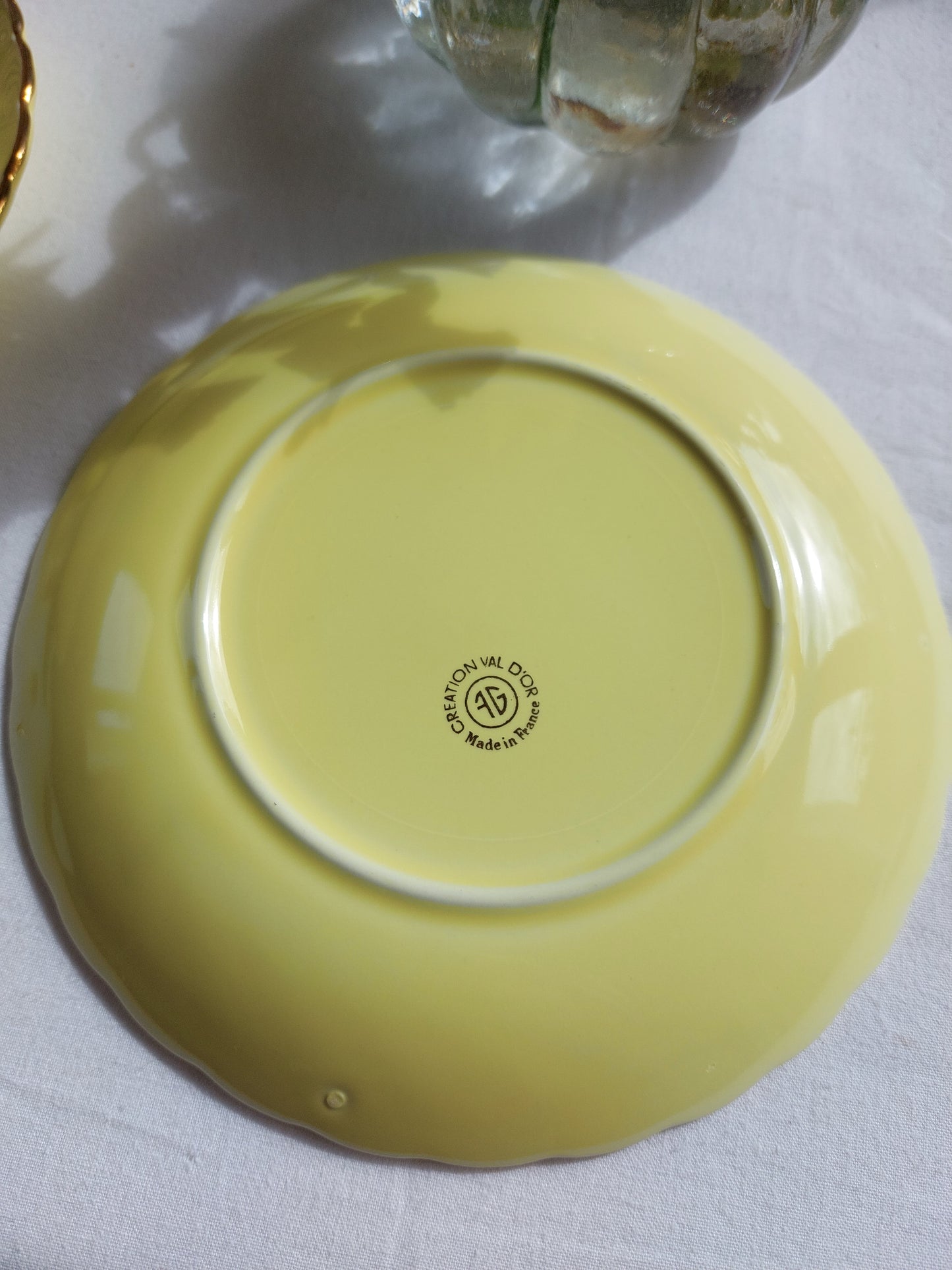 Lot de 6 assiettes à dessert jaune pastel
