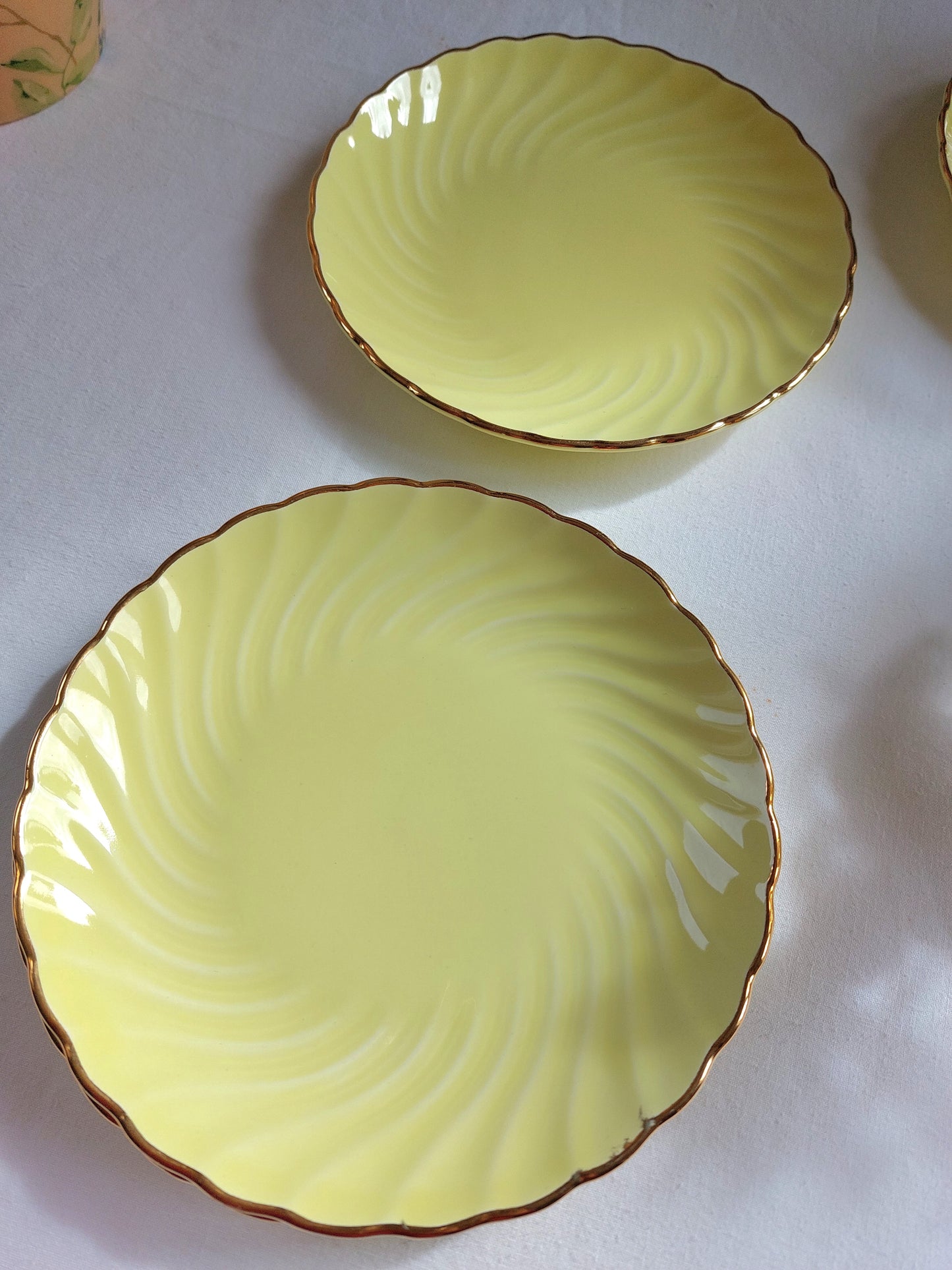 Lot de 6 assiettes à dessert jaune pastel