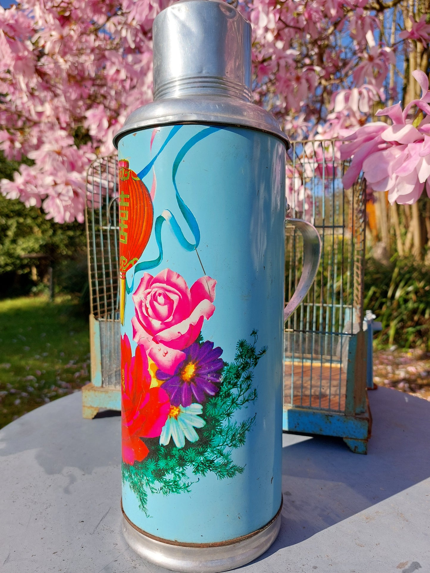 Grand thermos fleuri chinois
