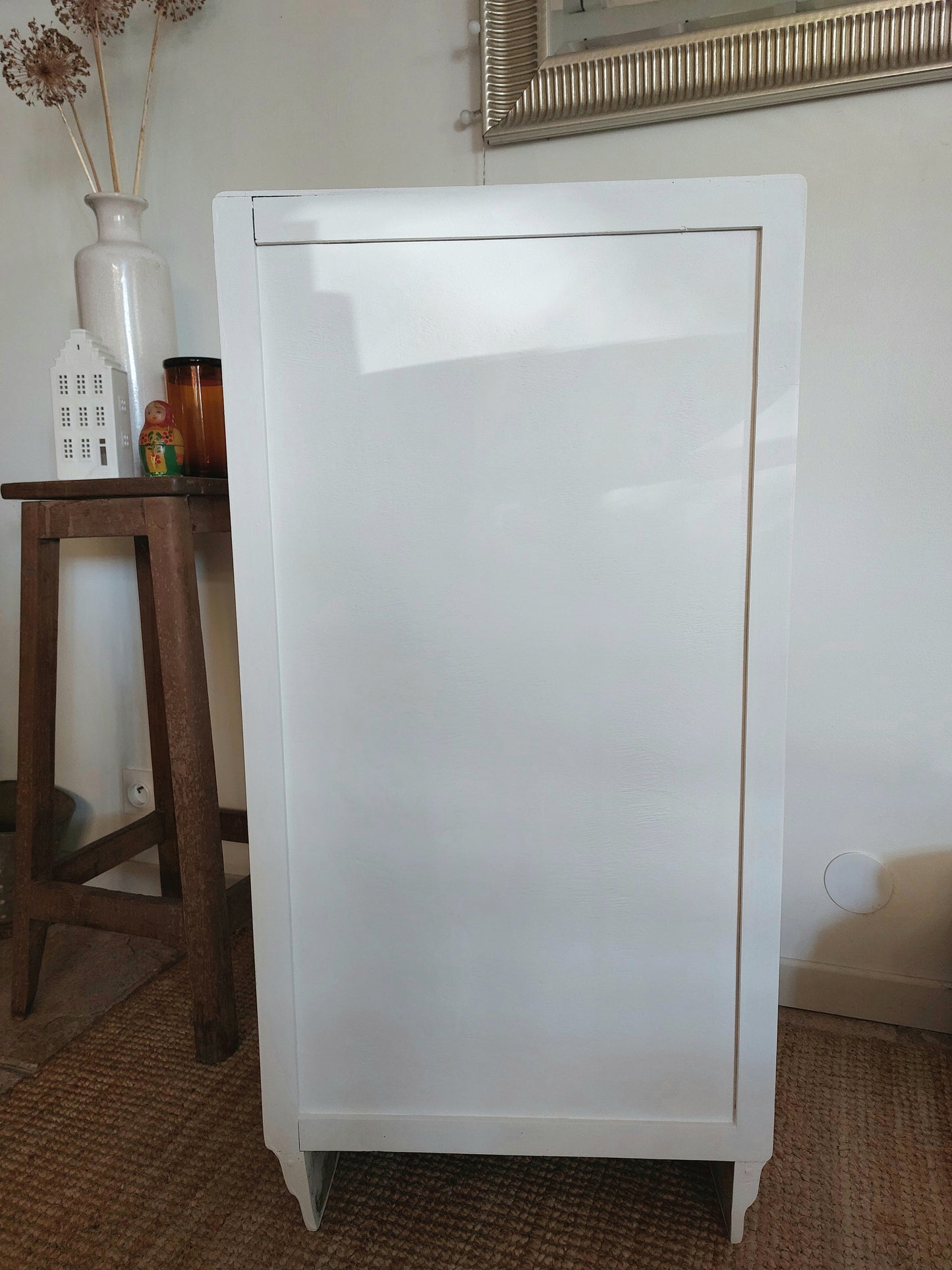 Meuble ancien rénové en bois