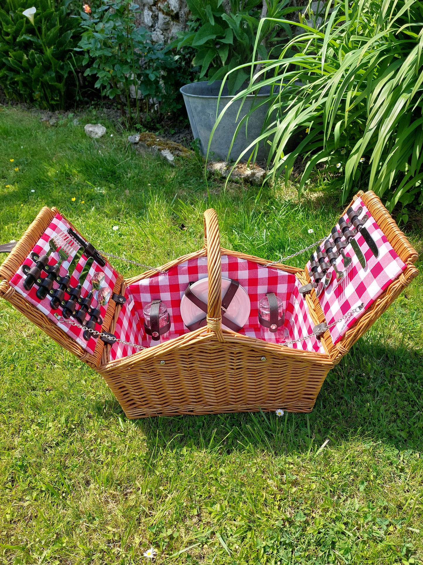 Panier de pique-nique en osier