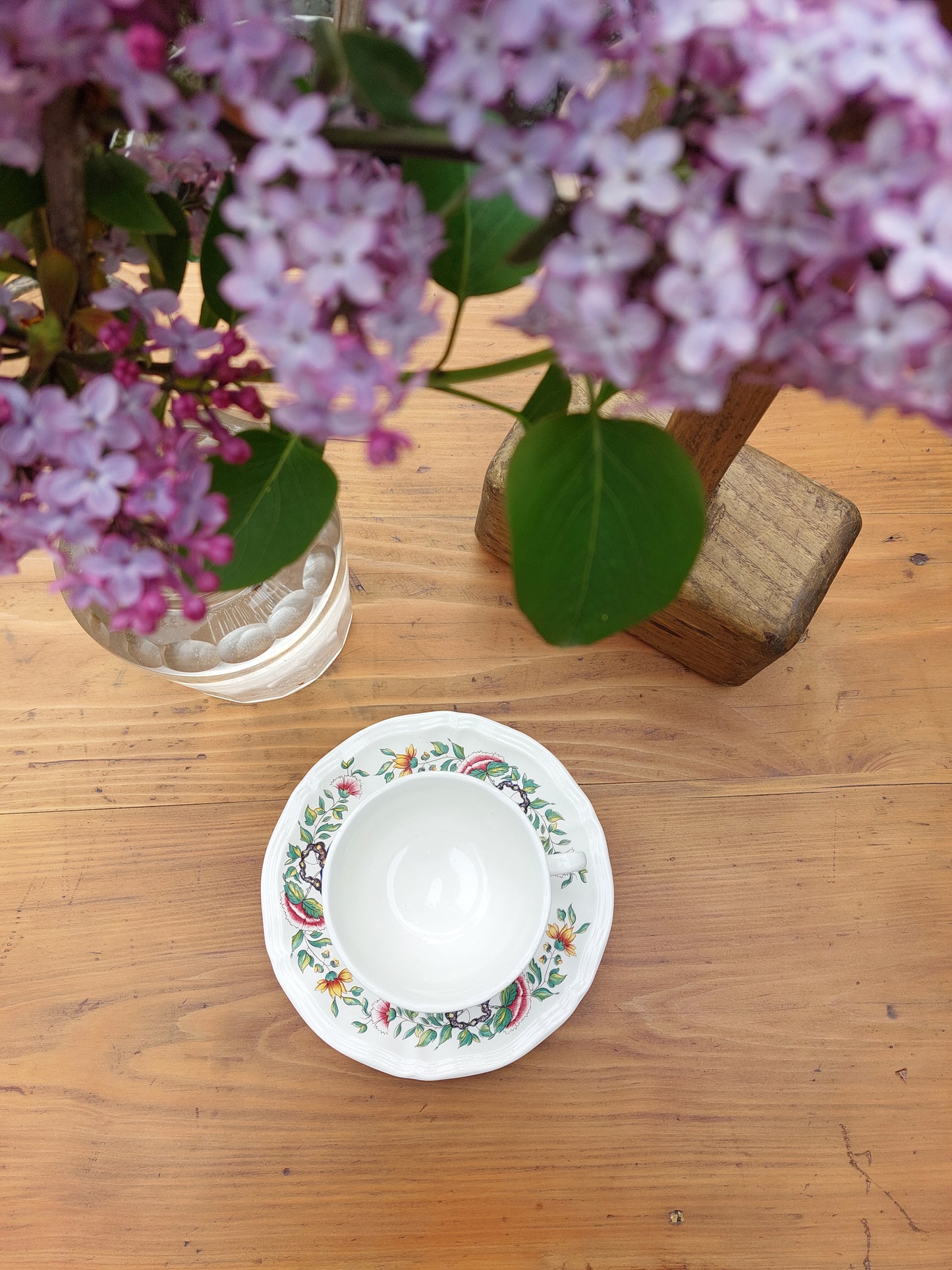 Petite table ancienne