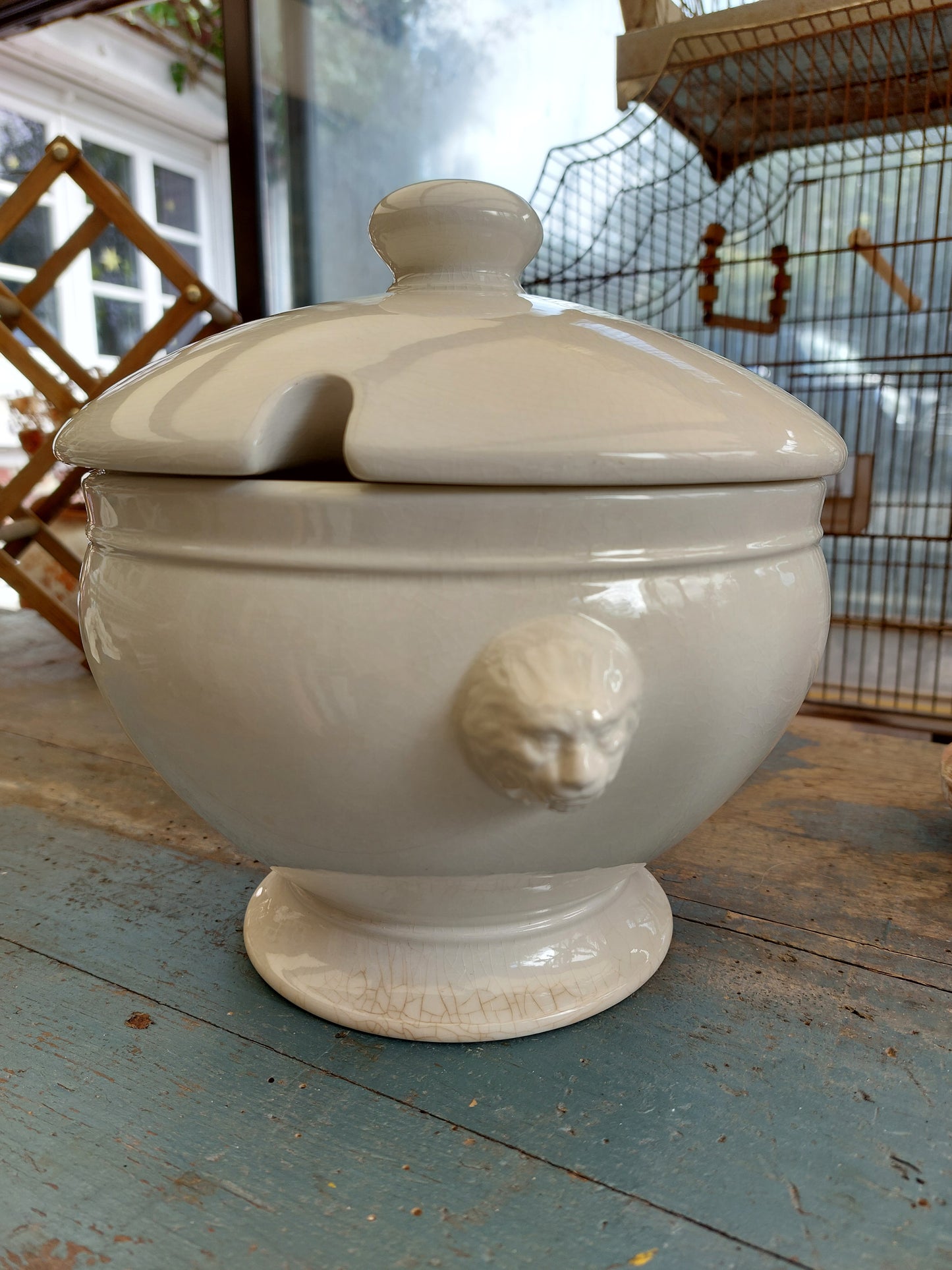Soupière tête de lion