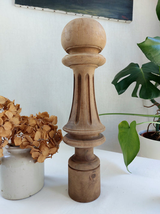 Objet de curiosité - Colonne sur bois tourné Modèle 2
