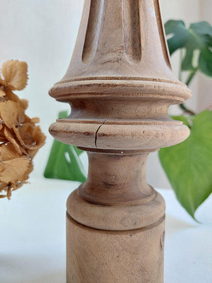 Objet de curiosité - Colonne sur bois tourné Modèle 2