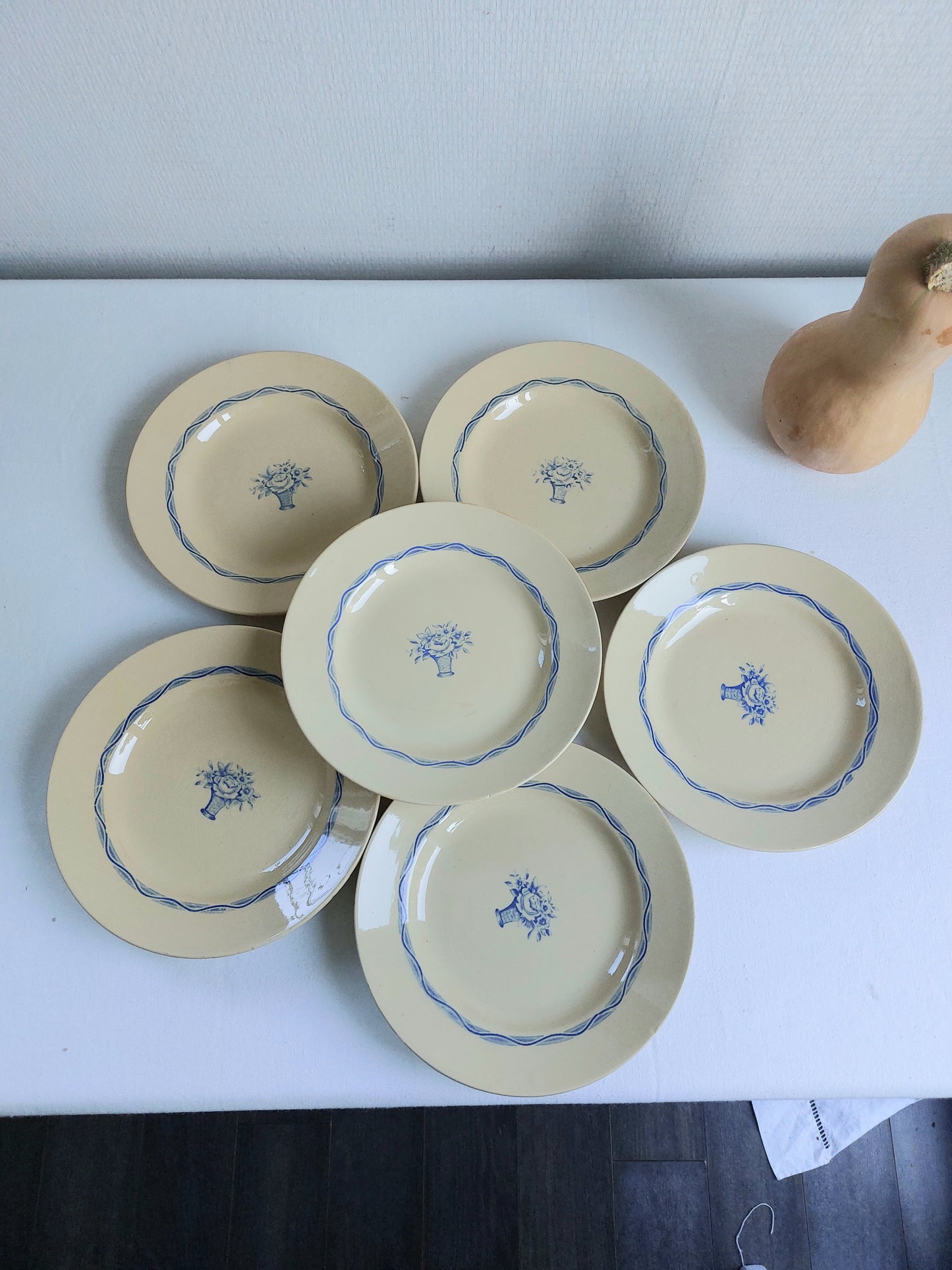 Lot de 6 assiettes à dessert anciennes BOCH F. La Louvière