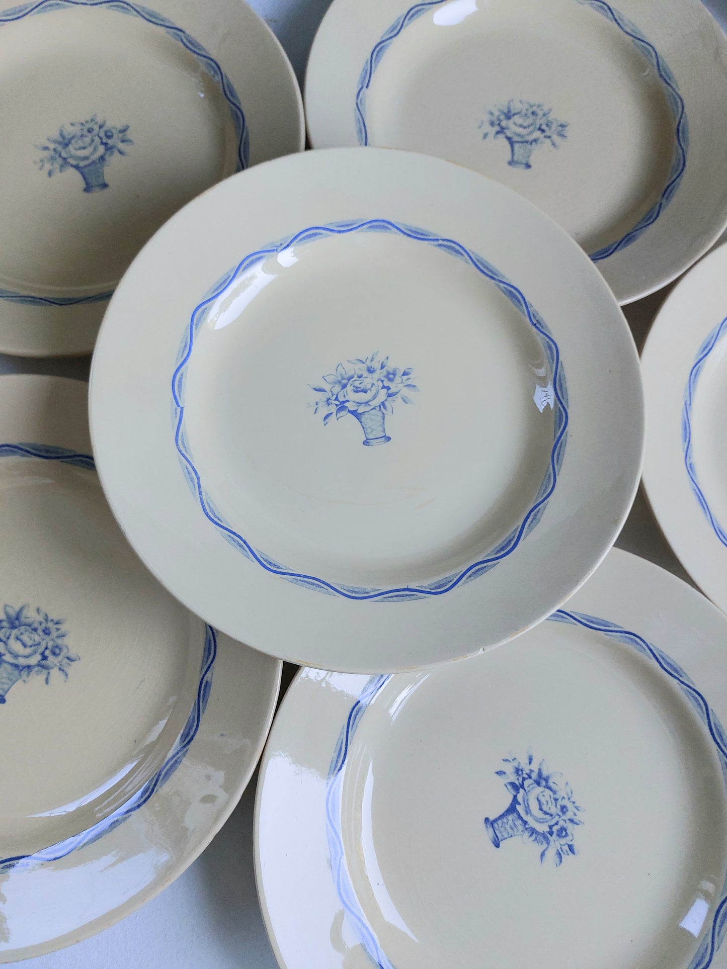 Lot de 6 assiettes à dessert anciennes BOCH F. La Louvière