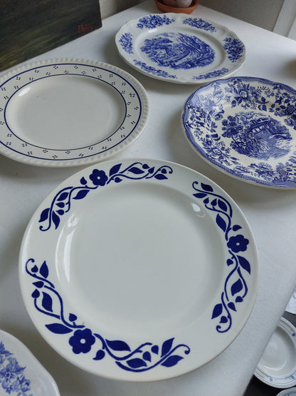 Lot de 6 assiettes plates dépareillées