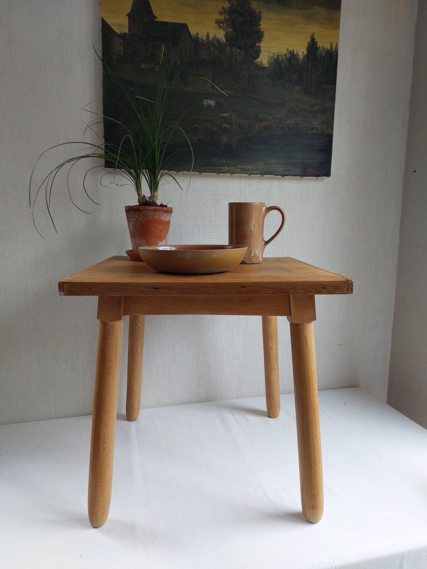 Petite table basse ancienne
