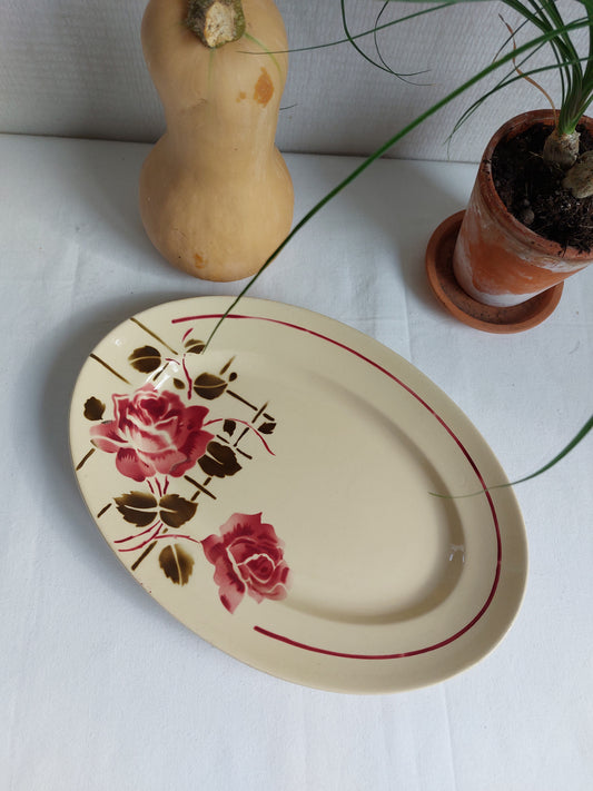 Plat ancien en faïence de Badonviller modèle « Simone »