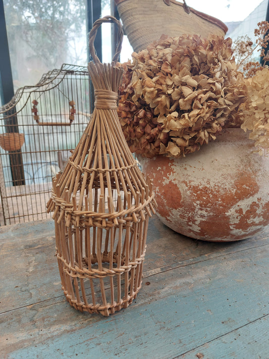 Petite cage en osier