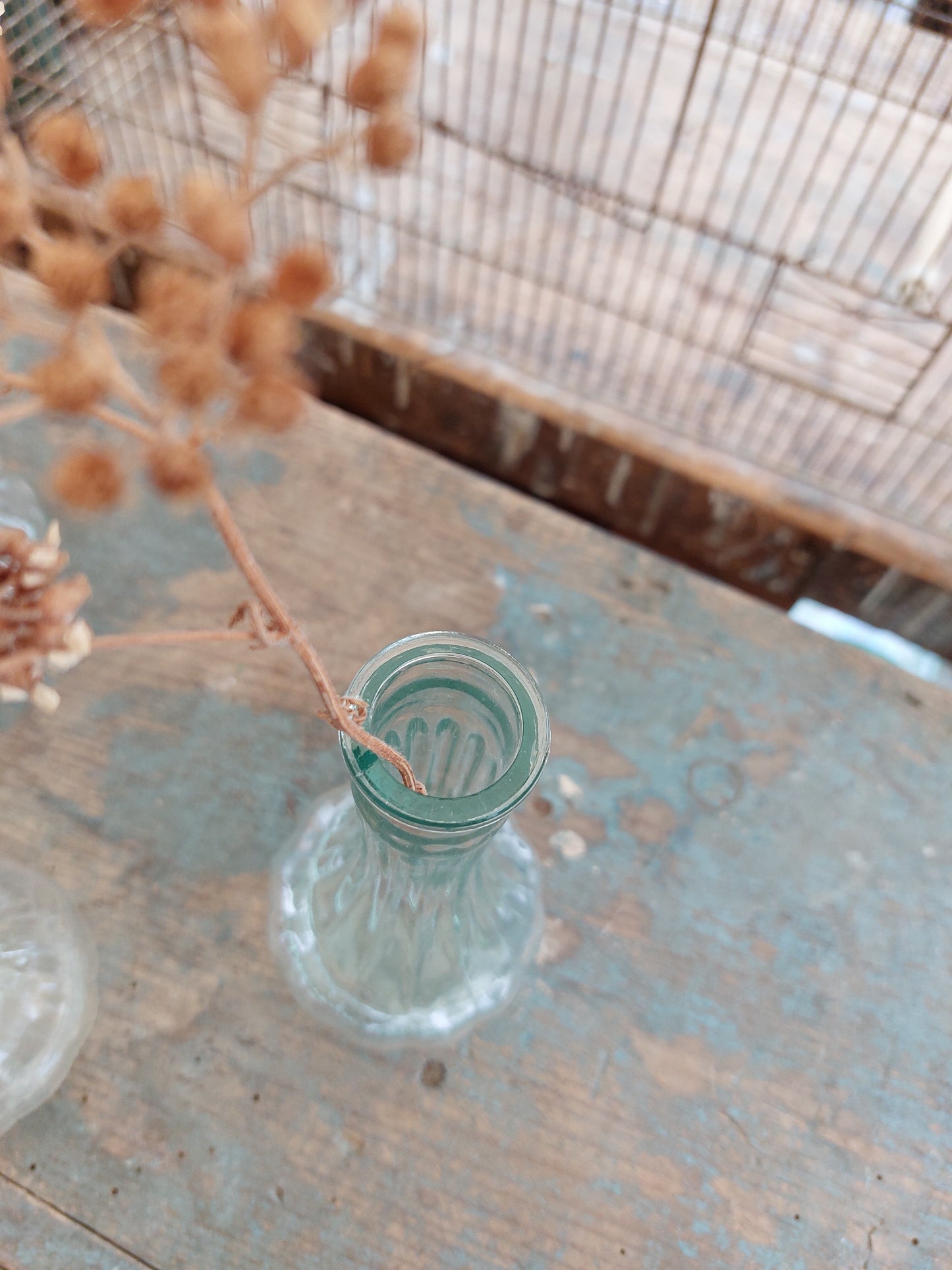Lot de 3 soliflores en verre moulé