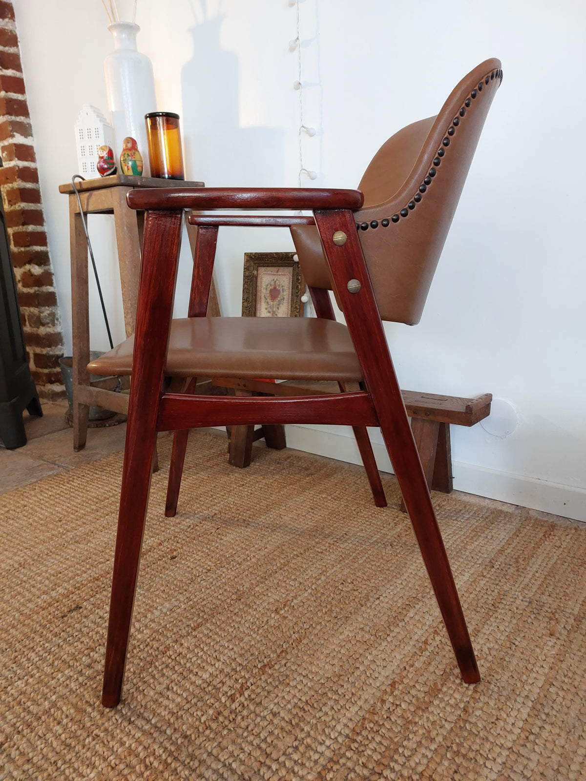 Paire de fauteuils hongrois par ágnes Kígyóssy modèle Claus