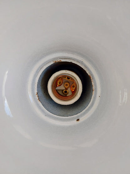 Suspension industrielle en émail noir, années 60