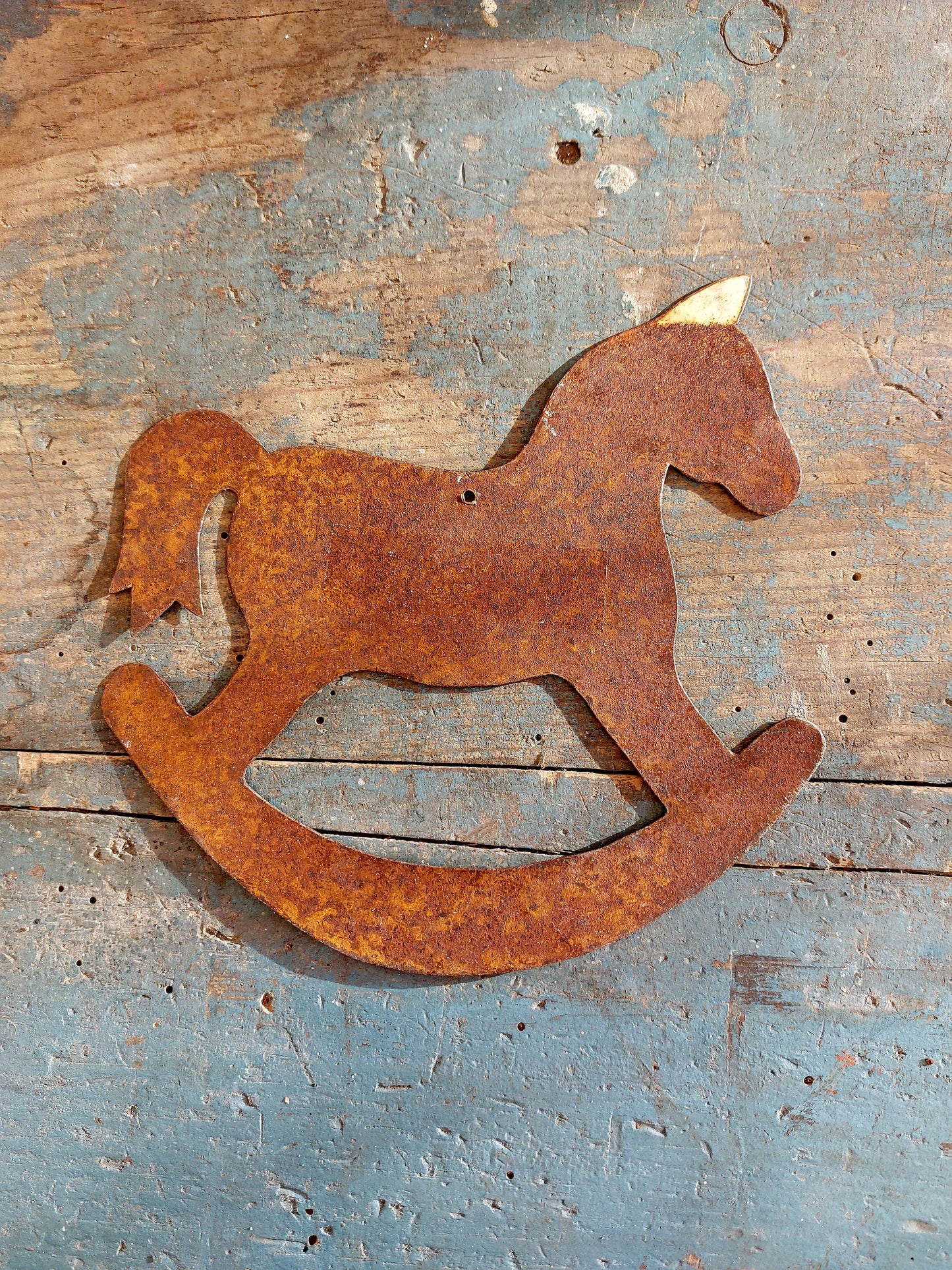 Plaque métal "Cheval à bascule" chinée en Arizona