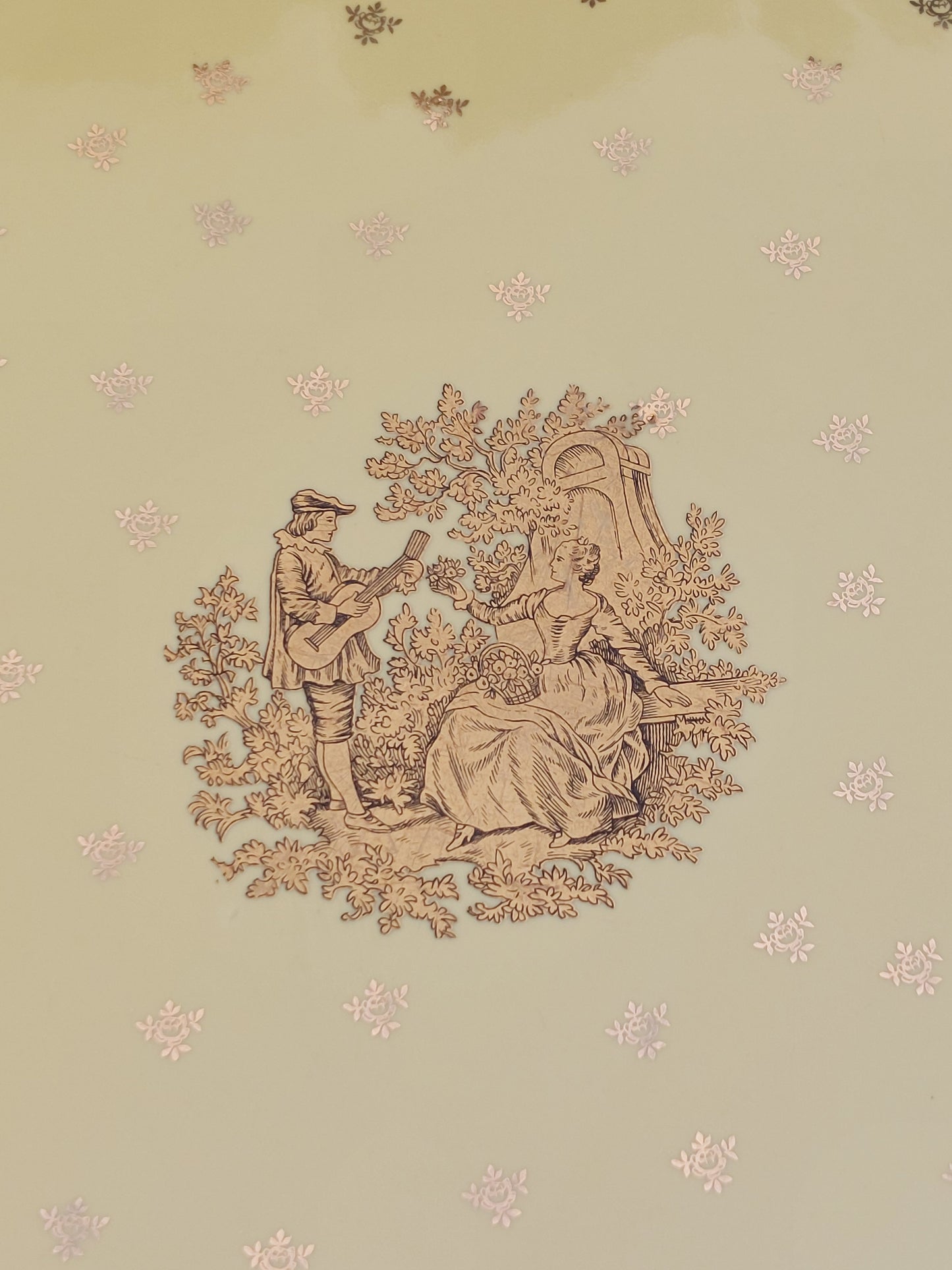 Plat rond en porcelaine jaune Revol