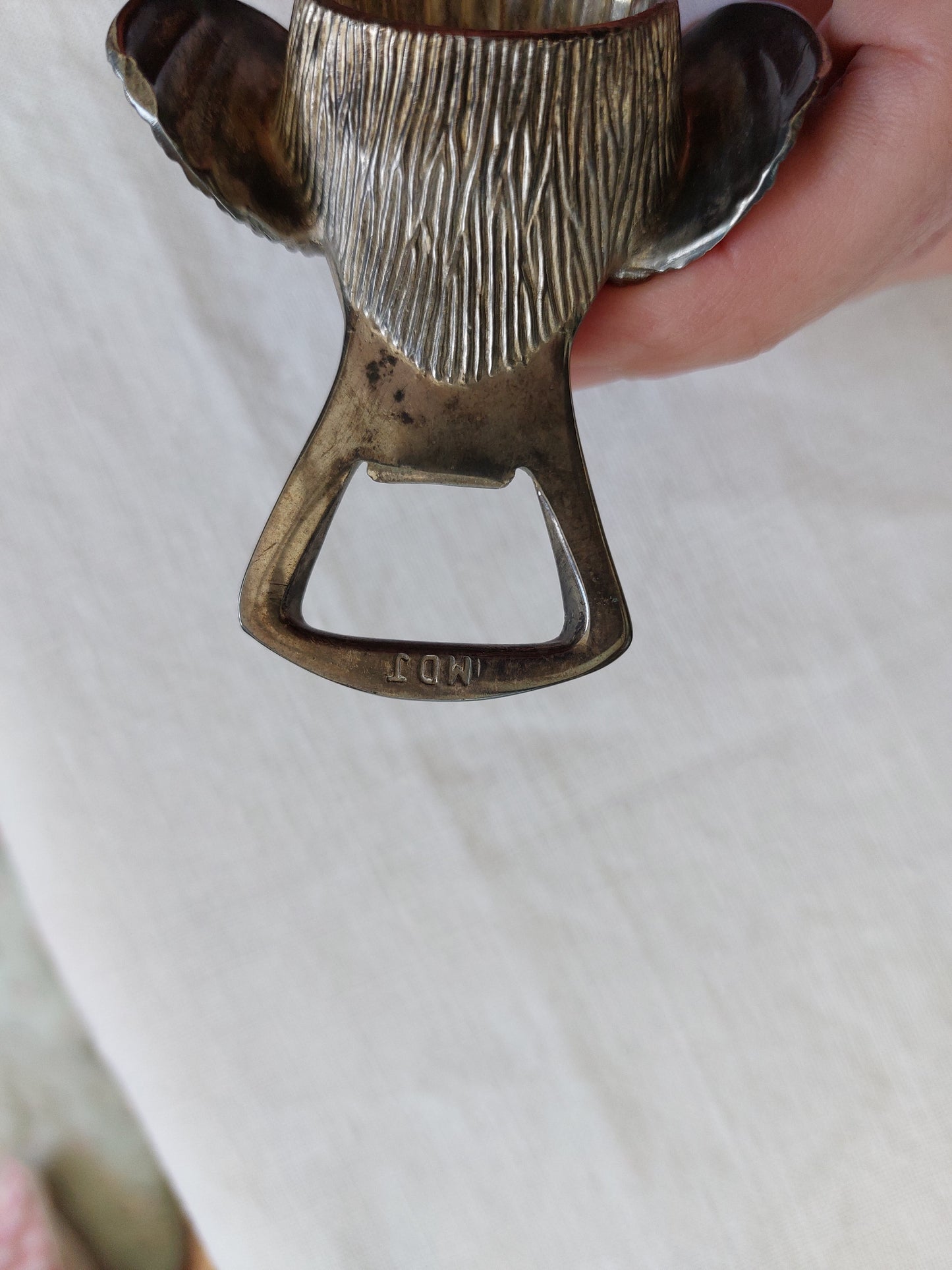 Oiseau décapsuleur