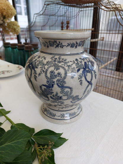Vase décor bleu