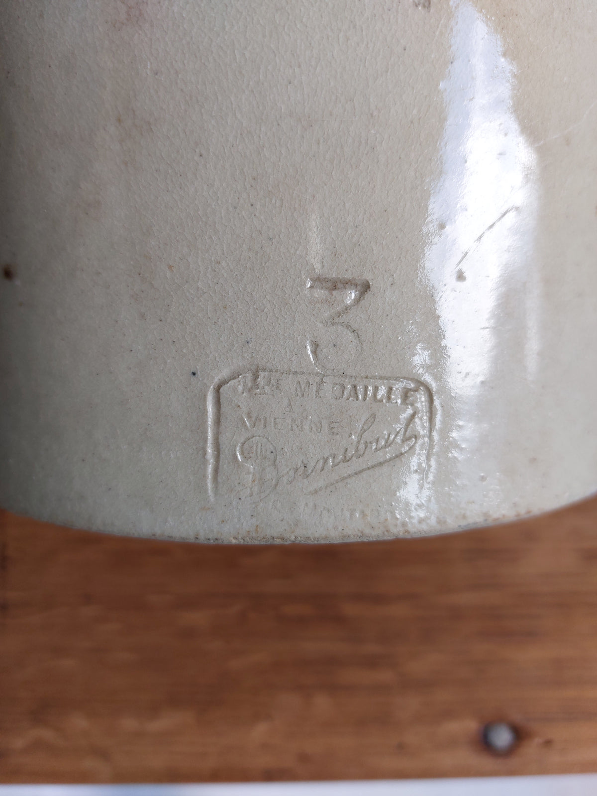 Grand pot en grès ancien Bornibus