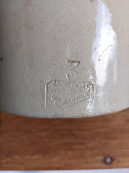 Grand pot en grès ancien Bornibus