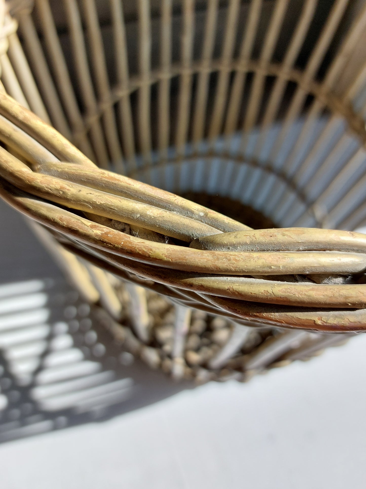 Corbeille à papier en osier