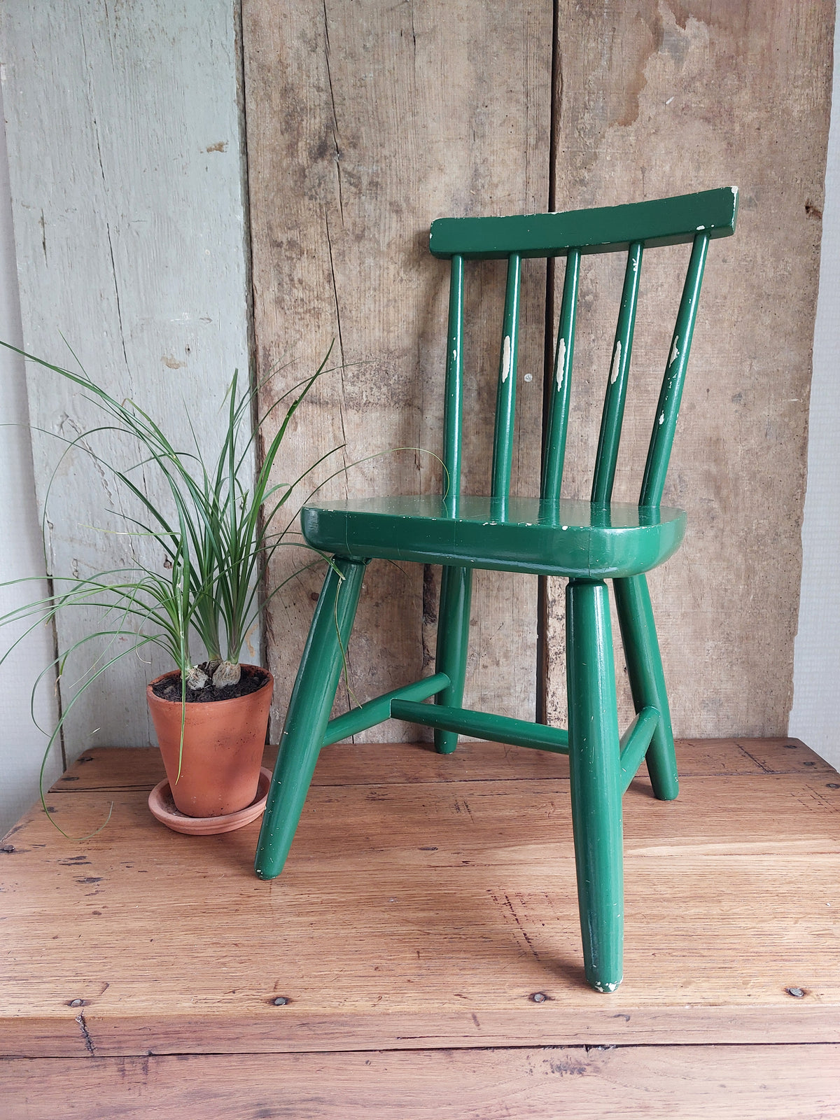 Chaise scandinave d’enfant