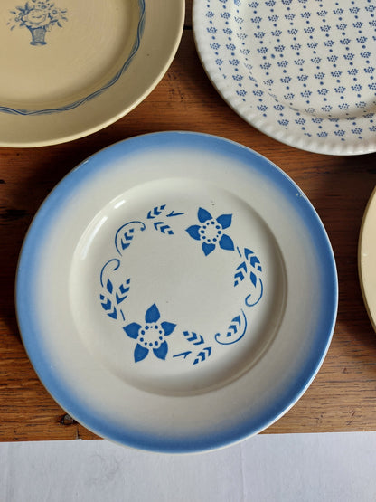 Lot de 6 assiettes à dessert dépareillées