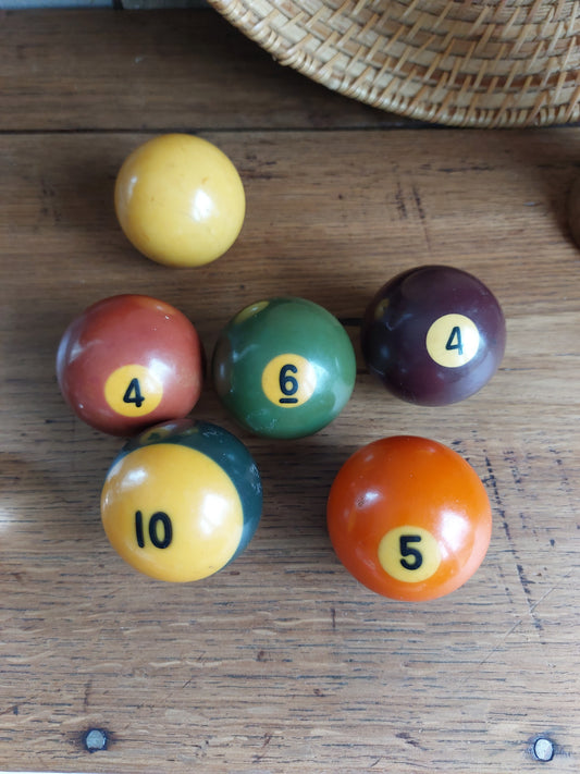 Lot de 6 boules de billard américain anciennes