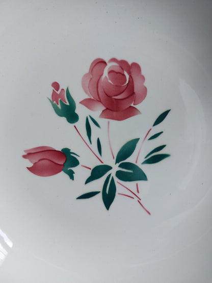 Plat creux ancien Badonviller « Rose en boutons »
