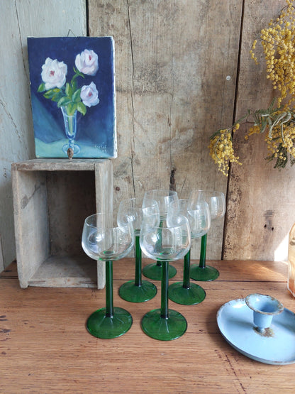 Lot de 6 verres à pied vintage