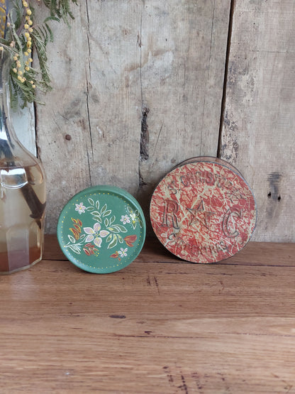 Lot de 2 boîtes anciennes