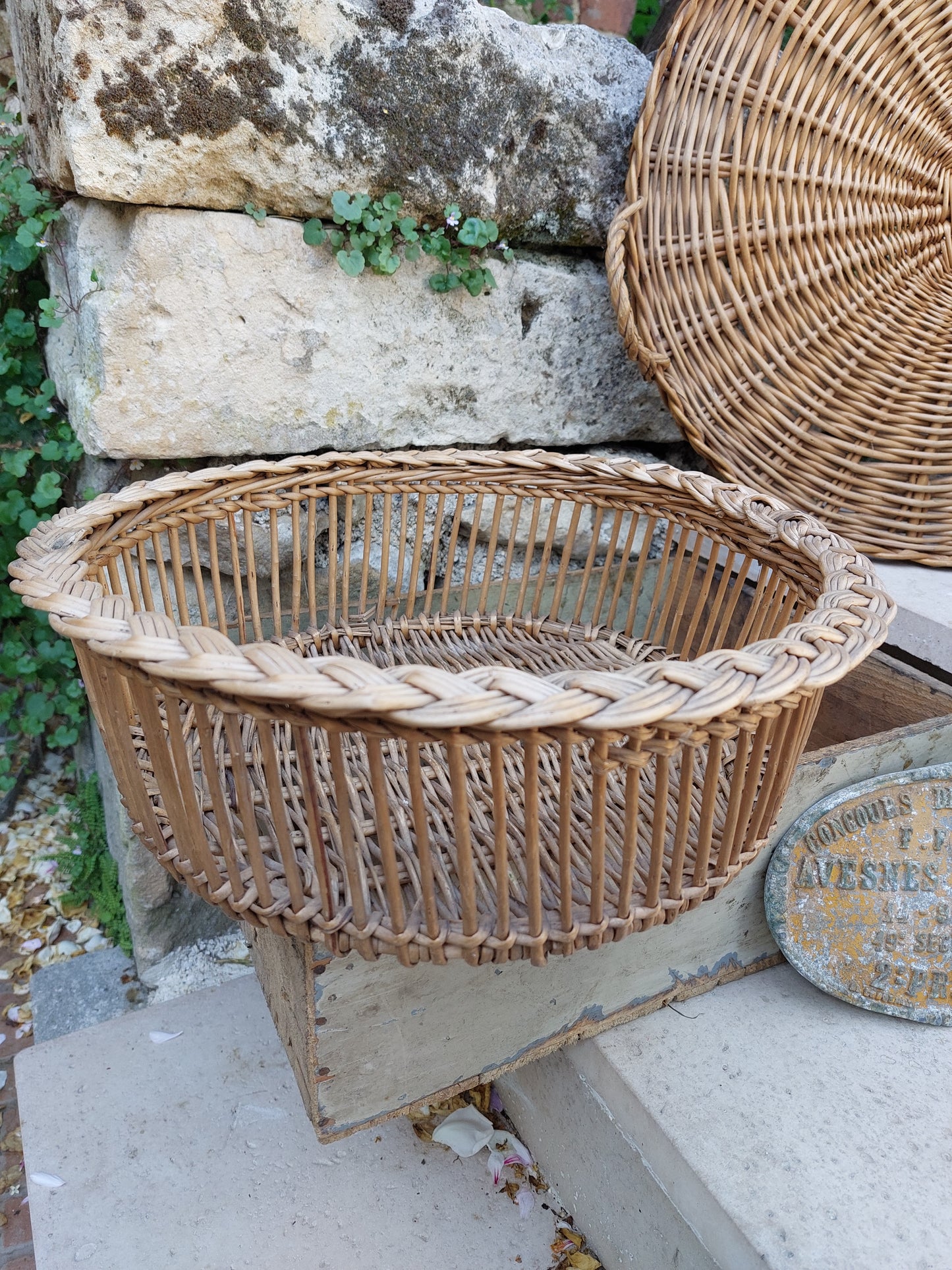 Corbeille ronde ancienne