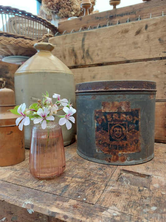 Boîte vintage Pierrot Goumand