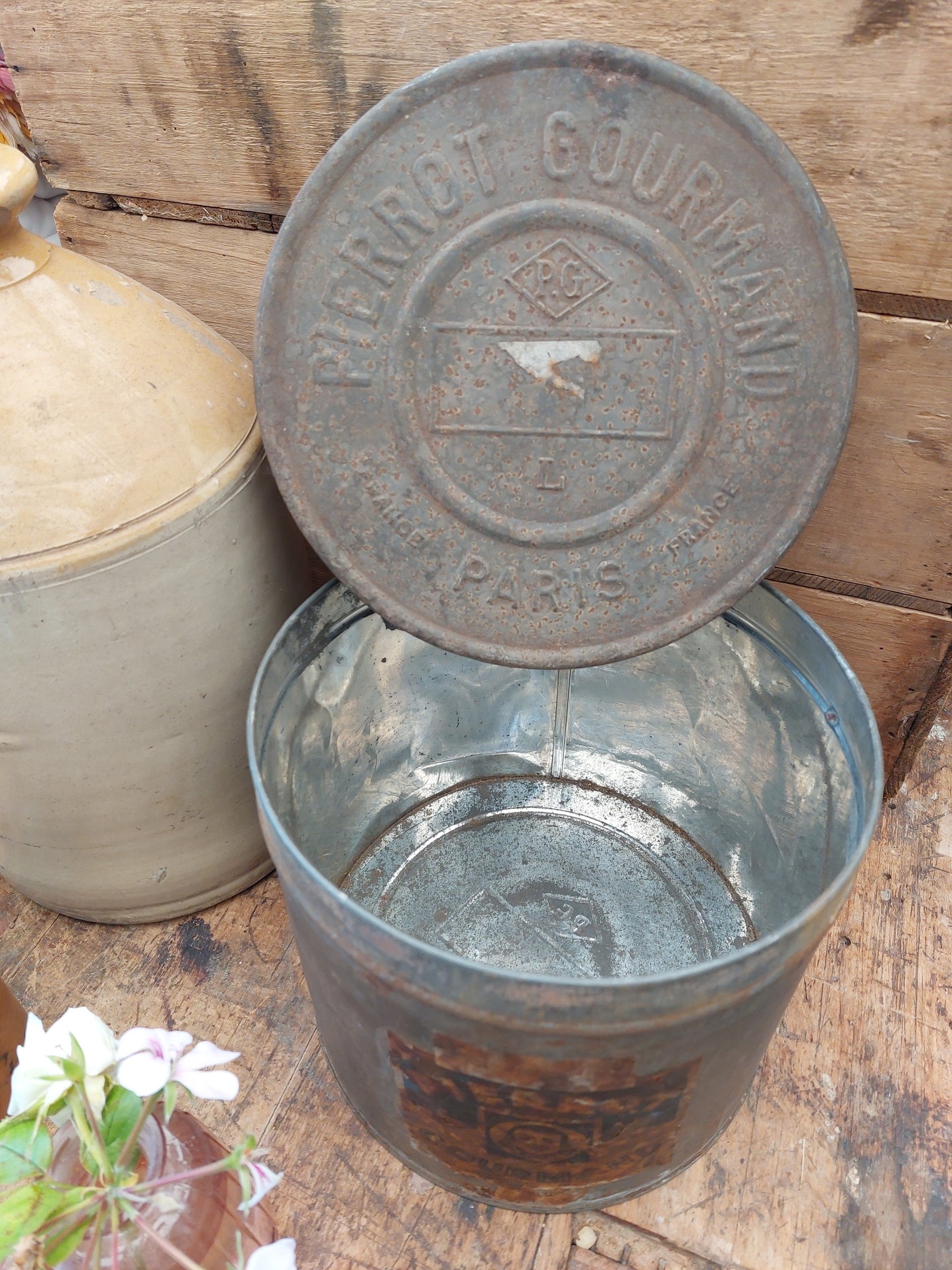 Boîte vintage Pierrot Goumand